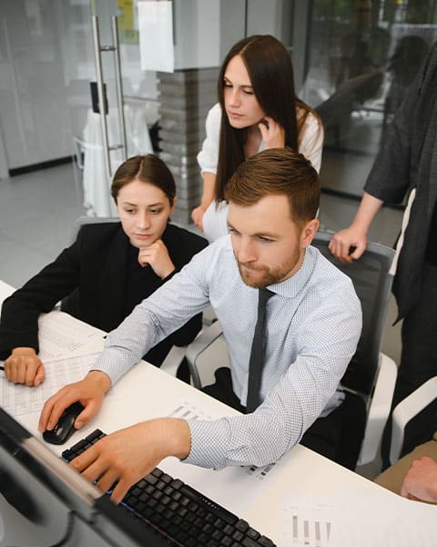 pre sales solutions engineering recruitment
